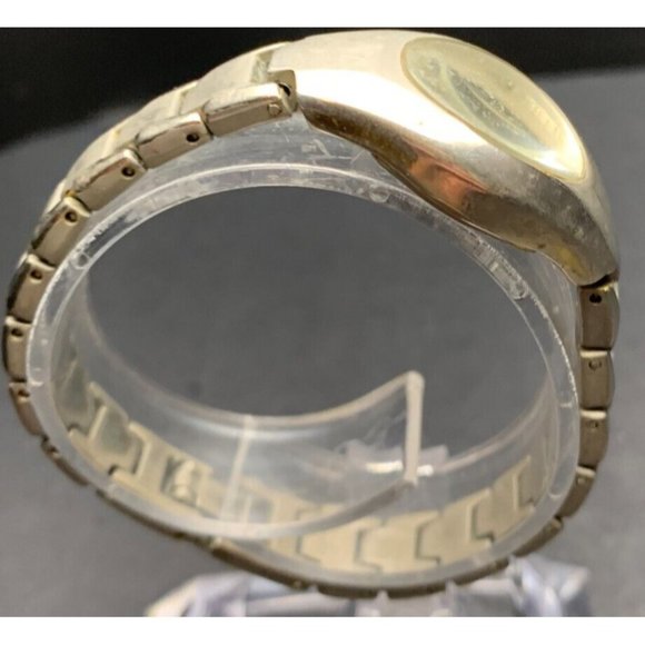 Vintage GUCCI Analog Watch Silver Tone - Untested - May Need Battery or Repair - Picture 5 of 6